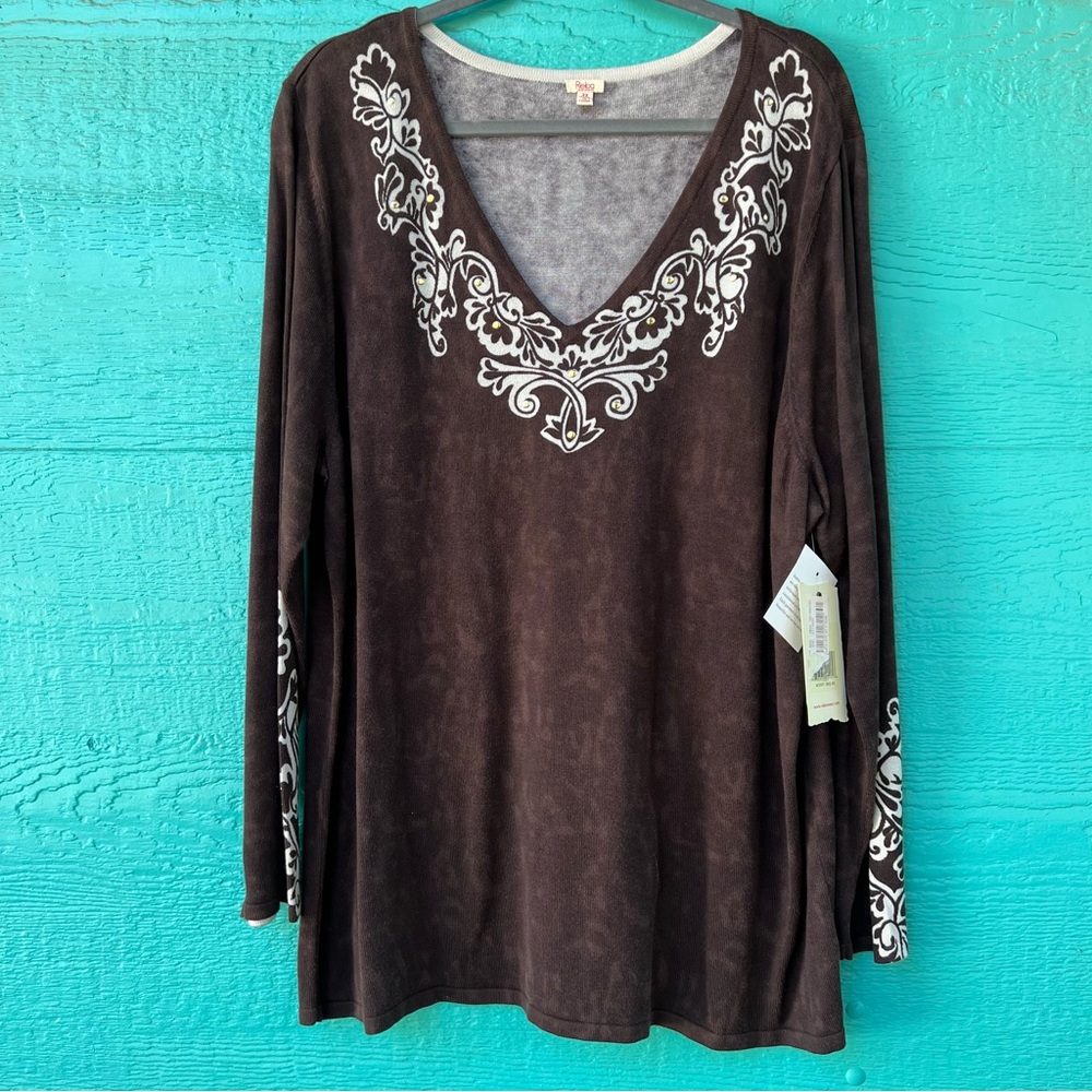 Reba Chocolate Long Sleeve Top with White Embroidery SIZE 2X NWT